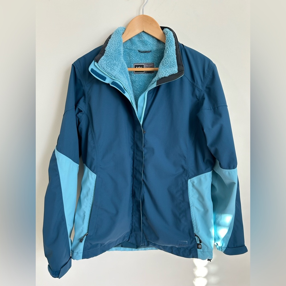 REI Womens Outdoor Jacket with Sherpa lining in the torso. Size M - NO HOOD